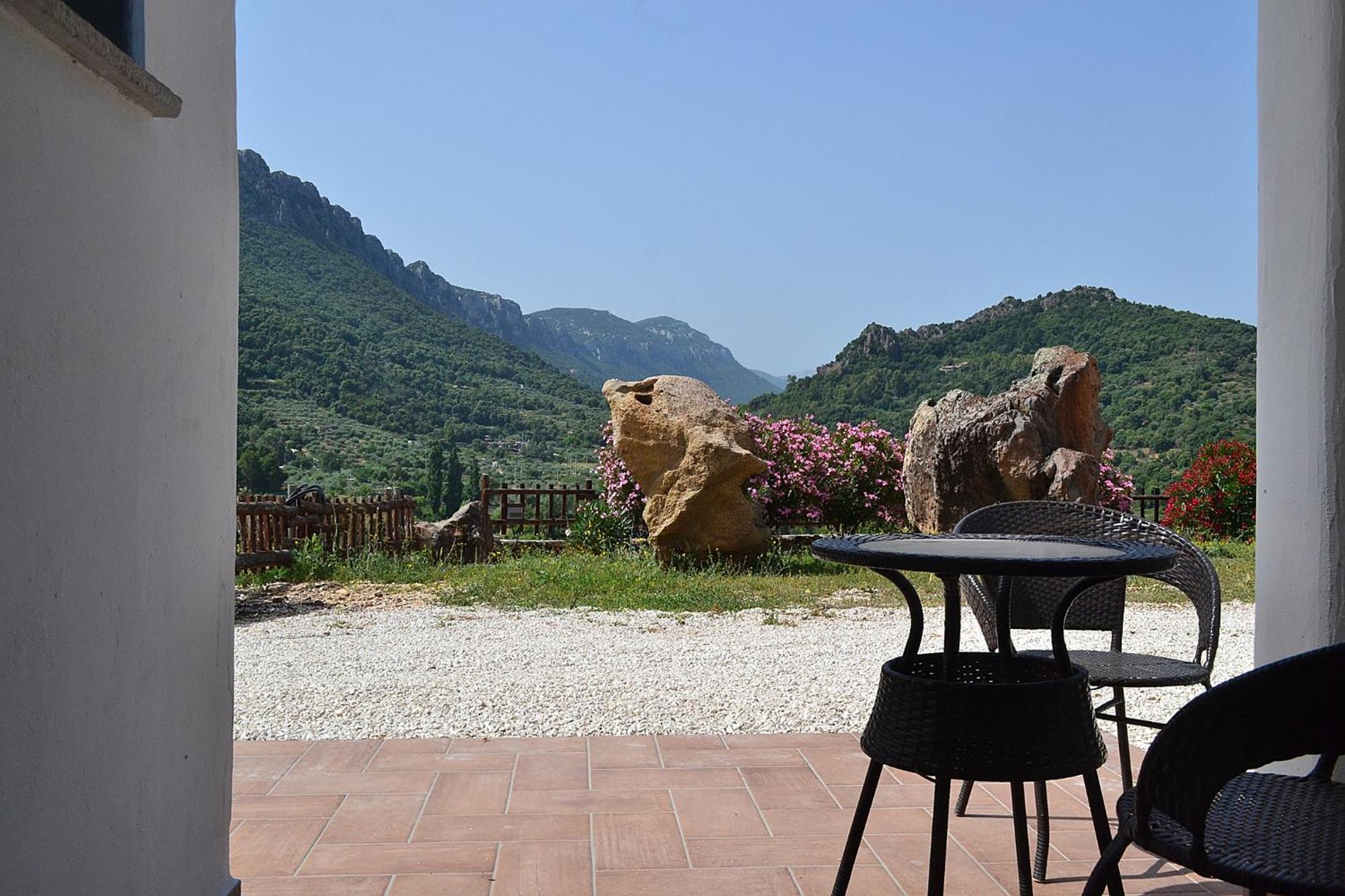 Turismo Rurale Belvedere Pradonos Dorgali Exterior foto