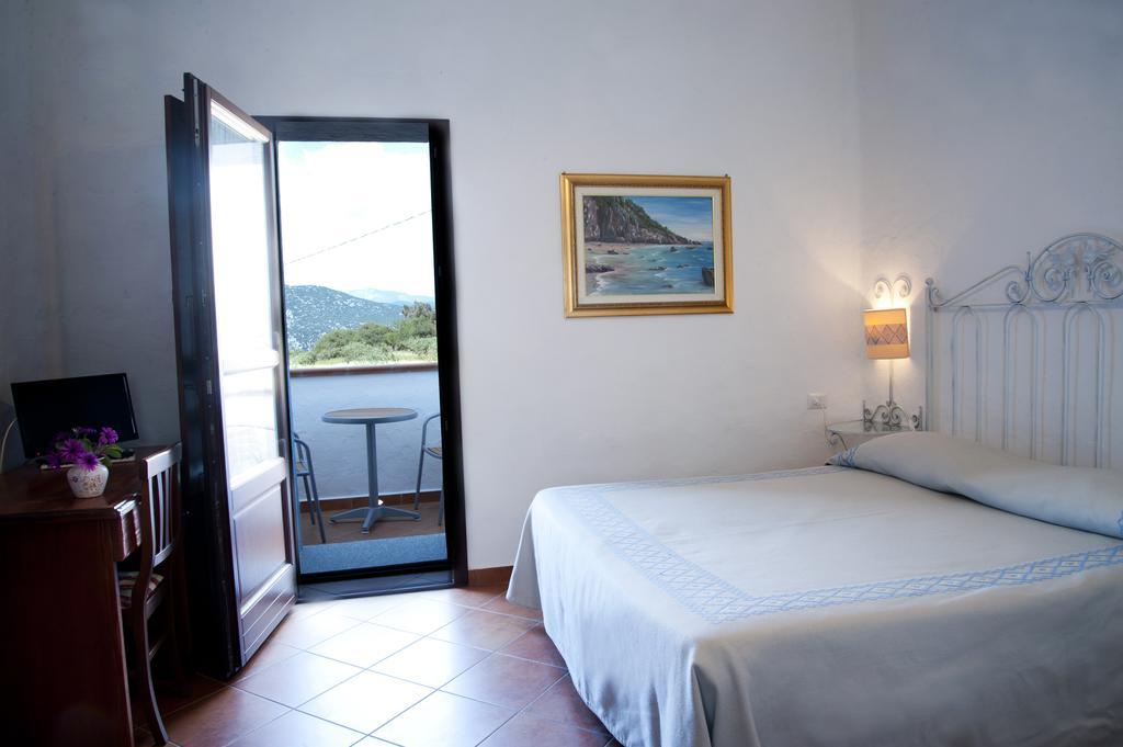 Turismo Rurale Belvedere Pradonos Dorgali Exterior foto